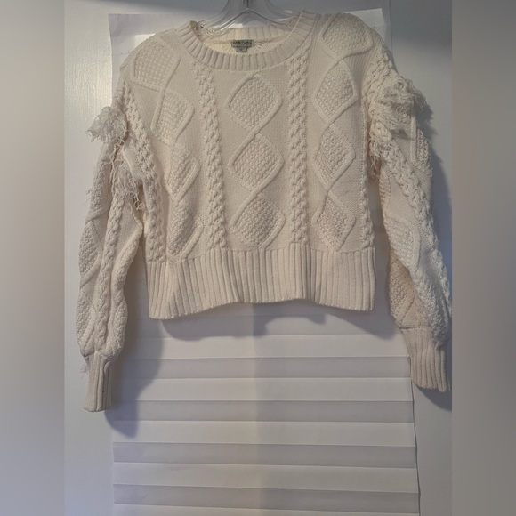 Habitual Girls Cable Sweater Size 10 (Also fits Women Size 0-2) - Picture 5 of 9